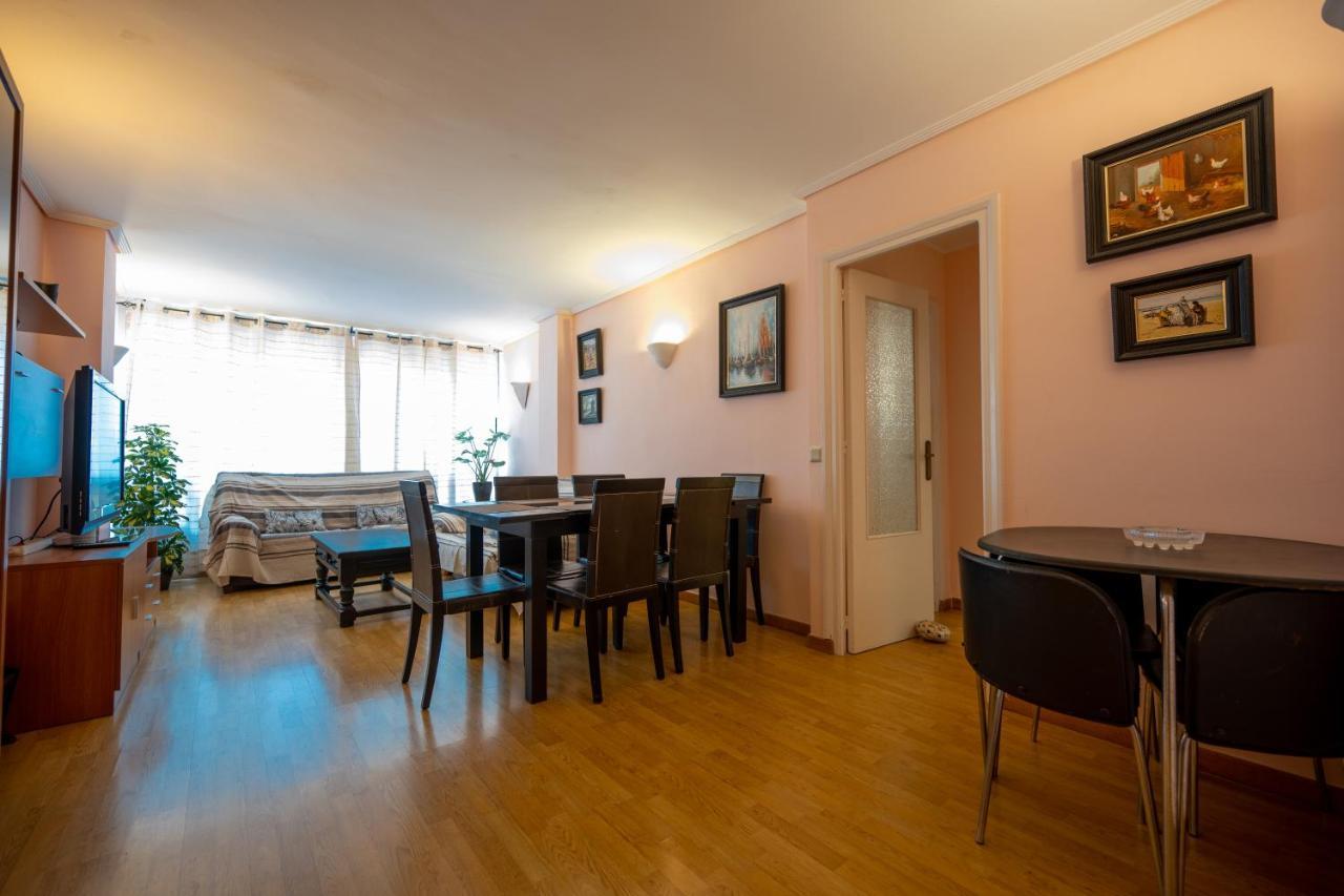 Beautiful Parque Loix 4 Bedroom Apartment Shared Pool, Tennis Court Benidorm Exterior foto